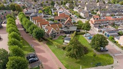 Loet 25, 1911 BP Uitgeest - dronefoto 1.jpg